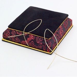 3 for $27 ❤️ Dainty Gold hoop earrings